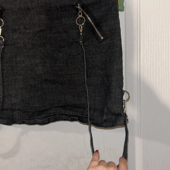 GOTHIC PUNK SUSPENDER DARK GREY BODYCON SKIRT WITH SILVER DETAILS - Picture 3 of 8